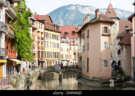 Ein Blick auf die alte Stadt Annecy, Haute-Savoie, Frankreich, Europa Stockfoto