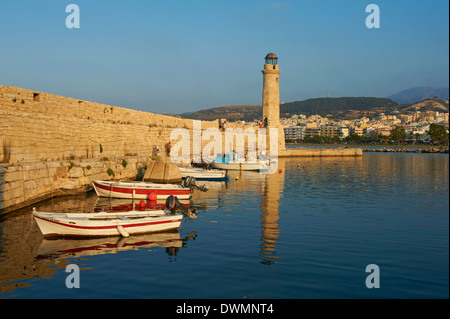 Venezianischen Hafen von Rethymnon, Kreta, griechische Inseln, Griechenland, Europa Stockfoto