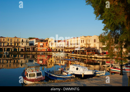 Venezianischen Hafen von Rethymnon, Kreta, griechische Inseln, Griechenland, Europa Stockfoto