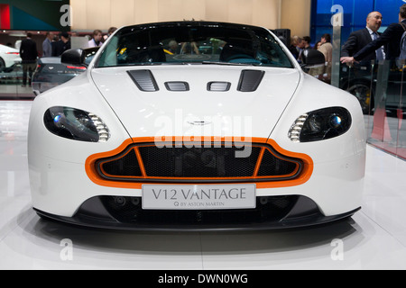 Aston Martin V12 Vantage auf dem 84. Genfer Internationalen Automobilausstellung 2014. Stockfoto