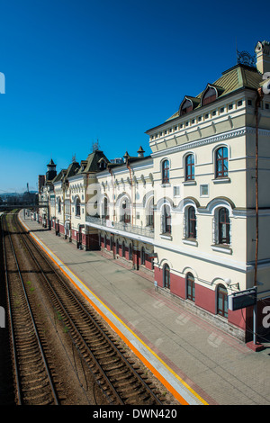 Der letzte Bahnhof der Transsibirischen Eisenbahn in Wladiwostok, Russland, Eurasien Stockfoto