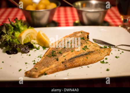 Gebratener Fisch Stockfoto