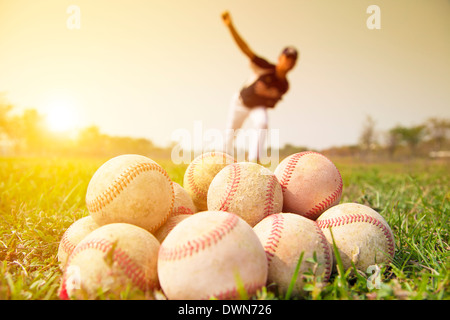 Baseball-Spieler üben pitching outside.baseball Konzept. Stockfoto