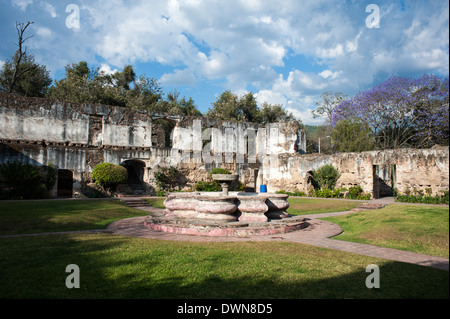 Ruinas de San Jeronimo in Antigua, Guatemala Stockfoto