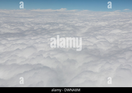 Luftaufnahme von Wolken von oben Stockfoto