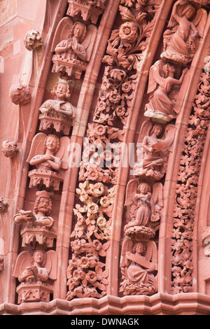 Das Tympanon am Basler Münster (Münster) Kathedrale, Basel, Schweiz, Europa Stockfoto