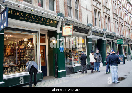 St.-Martins Crt Antiquitäten Gasse in Covent Garden in London UK Stockfoto