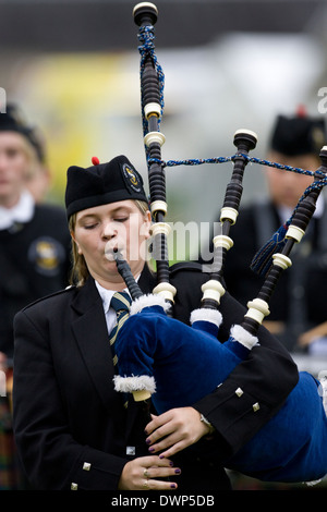 Pfeifer bei der Cowal Versammlung. Die Versammlung ist eine traditionelle Highland-Games findet jedes Jahr in Dunoon in Schottland Stockfoto