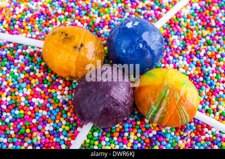 Kuchen dekorieren erscheint Stockfoto