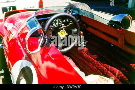 Nahaufnahme eines Ferrari 312B Cockpit in Kyalami Stockfoto