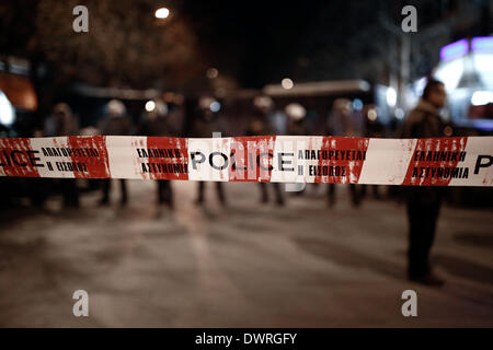 Thessaloniki, Griechenland. 12. März 2014. Protestkundgebung in Solidarität des Todes des 15 Jahre alten türkischen Berkin Elvan nach einer neun Monate langen Koma, nachdem er von der Polizei Tränengas Kanister während der Proteste gegen die Regierung als ausgehen zu Brot in Istanbul getroffen. Thessaloniki, Griechenland am 12. März 2014. Bildnachweis: Konstantinos Tsakalidis/Alamy Live-Nachrichten Stockfoto
