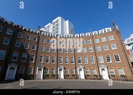 Halbmond, City of London, England, Vereinigtes Königreich, EC3 Stockfoto