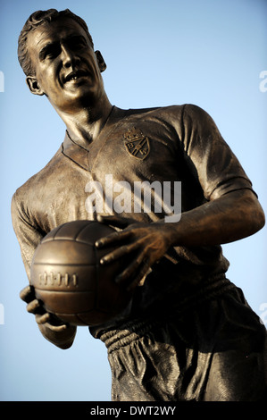 NAT Lofthouse Statue, Reebok Stadium Bolton. Bild von Paul Heyes, Mittwoch, 12. März 2014. Stockfoto