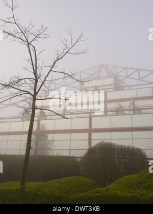 Der Punkt in Milton Keynes im Nebel Stockfoto