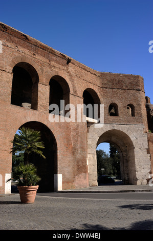 Italien, Rom, Aurelianische Mauern, Porta Pinciana Stockfoto