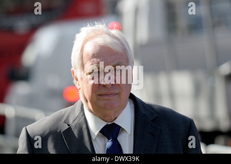 Chris Patten [Baron Patten of Barnes] ehemaliger britischer Parlamentsabgeordneter und Gouverneur von Hong Kong Stockfoto