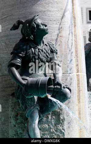 Deutschland, Bayern, München, Marienplatz Square, Fischbrunnen Fischbrunnen, Detail Stockfoto