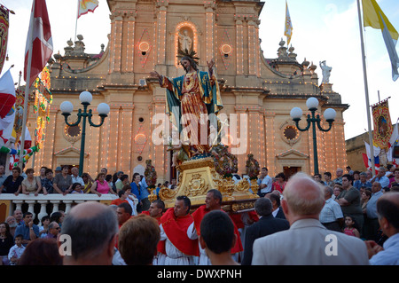 Das Fest des Heiligsten Herzens Jesu wird in das Dorf Fontana in der dritten Juniwoche gefeiert. Gozo Malta Stockfoto