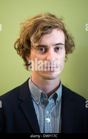 Leipzig, Deutschland. 13. März 2014. Fabian Hischmann Schriftsteller stellt auf der Buchmesse in Leipzig, Deutschland, 13. März 2014. Foto: Arno Burgi/Dpa/Alamy Live-Nachrichten Stockfoto