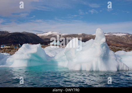 Grönland, Nuussuaq Halbinsel, Diskobucht, Qaasuitsup Gemeinde, Saqqaq (alias Sarqaq oder Solsiden). Stockfoto