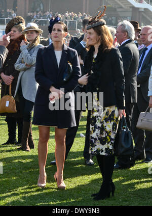 Cheltenham, Gloucestershire, UK. 14. März 2014. Kirsty Gallacher Cheltenham Gold Cup Festivals 2014, Tag 4, The Cheltenham Gold Cup. Bildnachweis: Jules Annan/Alamy Live News Stockfoto