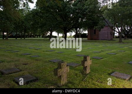 Menen, Belgien, Blick über einen deutschen Soldatenfriedhof Menen Stockfoto