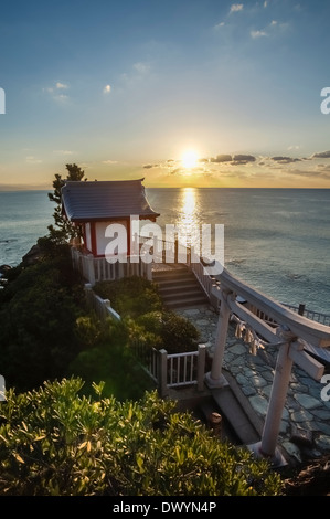 Watatsumi Schrein, Katsurahama park, Kochi, Kochi Präfektur, Japan Stockfoto