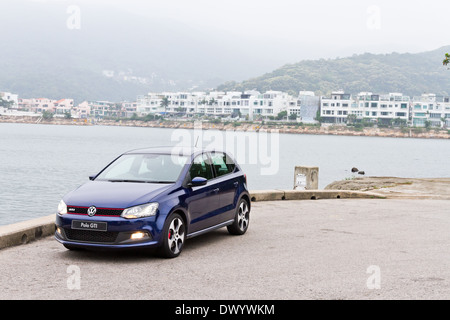 Volkswagen Polo GTI 2013 Modell mit blauer Farbe. Stockfoto