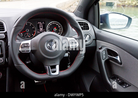 Volkswagen Polo GTI 2013 Modell mit blauer Farbe. Stockfoto