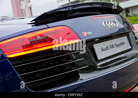 Audi R8 Spyder 2013 Modell mit blauer Farbe. Stockfoto