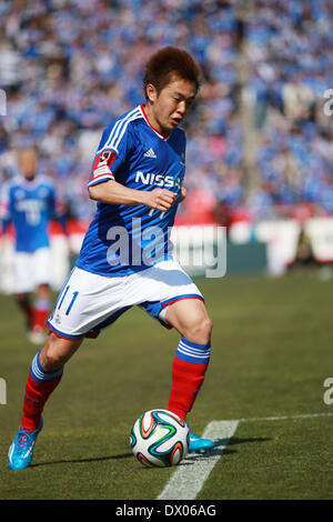 NHK Spring Mitsuzawa Fußballstadion, Kanagawa, Japan. 15. März 2014. Manabu Saito (F Marinos), 15. März 2014 - Fußball: 2014 J.League Division 1, zwischen Yokohama F Marinos 3-0 Tokushima Vortis im NHK Spring Mitsuzawa Fußballstadion, Kanagawa, Japan. Bildnachweis: Jun Tsukida/AFLO SPORT/Alamy Live-Nachrichten Stockfoto