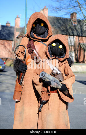 Nottingham, UK. 16. März 2014. 16. März 2014.Hundreds Sci-Fi-Fans fielen über Nottingham Albert Hall zum ersten EM-CON-Konvention. Gast enthalten Craig Charles, Ben Miller, Danny John-Jules und eine Vielzahl von anderen Sternen. Jawas Form Star Wars Filmen. Bildnachweis: Ian Francis/Alamy Live-Nachrichten Stockfoto