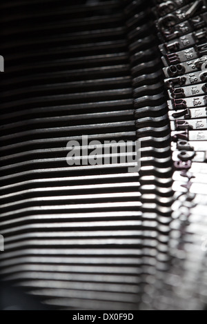 alte Schreibmaschine Typ Balken, Mechnical Hintergrund Stockfoto