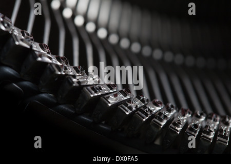 alte Schreibmaschine Typ Balken, Mechnical Hintergrund Stockfoto