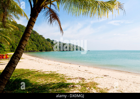 Strand in der Nähe von Chao Ley auf Ko Diray, Phuket Thailand Stockfoto