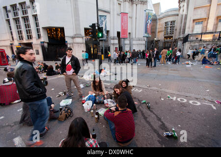 London, UK. 16. März 2014. St Patricks Day Feierlichkeiten in London. Bildnachweis: Sebastian Remme/Alamy Live-Nachrichten Stockfoto