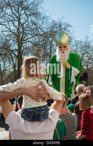 London, UK. 16. März 2014. St. Patricks Day Parade in London Credit: Zefrog/Alamy Live-Nachrichten Stockfoto