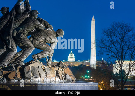 Skyline von Arlington uns Marine Corps War Memorial Washington DC Washington Monument uns Capitol Building Lincoln Memorial Mall Stockfoto