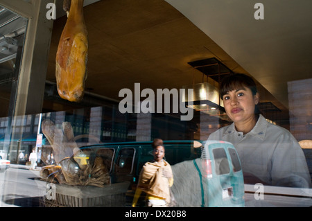 Restaurant La Boqueria. 53 West 19th Street. Telefon 212-255-4160. (Mo-Fr 12:00 - 12 Uhr / Wochenenden 12:00 bis 02:00). Stockfoto