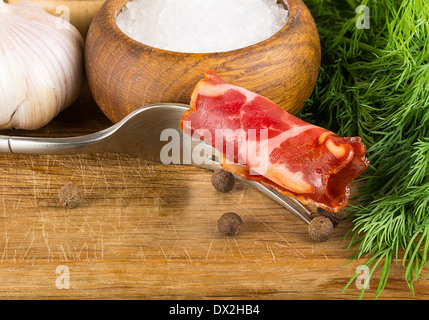 einfachen Bauernhof Speck, gestrandet auf einer Gabel Stockfoto