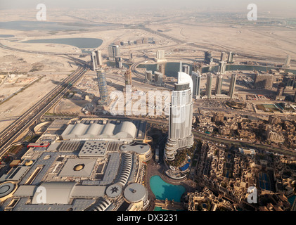 Adresse Downtown 5 Sterne Hotel, Dubai, gesehen von der Aussichtsplattform an der Spitze des Burj Khalifa, Dubai-VAE Stockfoto