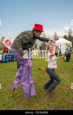 Tänzer, Earth Day 2011, Parade und Festival, Vancouver, Britisch-Kolumbien, Kanada Stockfoto