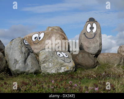 bemalten Steinen in Thyborøn, Nordsee, Midtjylland, Dänemark Stockfoto