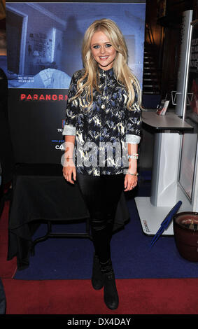 Emily Atack "Paranormal Activity 4 Gala Screening" statt, bei der Cineworld Haymarket - Ankünfte. London, England - 16.10.12 Featu Stockfoto