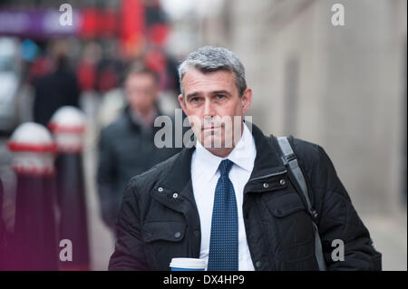 18. März 2014. Old Bailey, London, UK. Die Studie des ehemaligen News International Chief Executive Rebekah Brooks, Andy Coulson und andere im Zusammenhang mit angeblichen Handy-Hacker in der ehemaligen Zeitung News der Welt, weiterhin im Old Bailey, London. Auf dem Bild: MARK HANNA. Bildnachweis: Lee Thomas/Alamy Live-Nachrichten Stockfoto