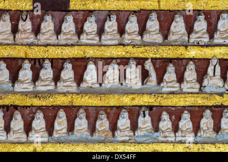 Kleine Buddha-Figuren, Mohnyin Thanboddhay oder Thanbuddhei Pagode oder Paya, Monywa, Sagaing Division, Myanmar Stockfoto