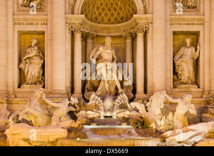 Oceanus von Pietro Bracci, Trevi-Brunnen, Fontana di Trevi, Entwurf von Nicola Salvi, 1732-1762, späten Barock, Rom, Latium, Italien Stockfoto