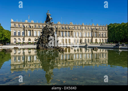 Fama-Brunnen, Wasser Parterre, Herrenchiemsee neuen Schloss, Schlosspark, Herreninsel, Chiemsee, Chiemgau, Oberbayern Stockfoto