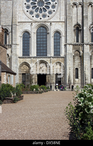 Frankreich, Kathedrale von Chartres, Royal Portal, Westfassade Stockfoto