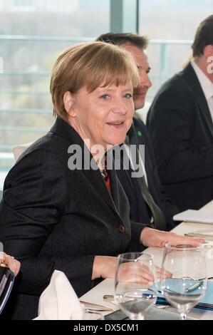 Berlin, Deutschland. 18. März 2014. Bundeskanzlerin Angela Merkel im Bundeskanzleramt erhält der portugiesische Premierminister Passos Coelho für einen bilateralen Treffen in Berlin, Deutschland, am 18. März 2014. Bildnachweis: Goncalo Silva/NurPhoto/ZUMAPRESS.com/Alamy Live-Nachrichten Stockfoto